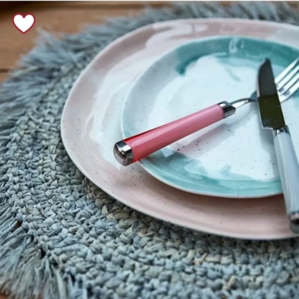 COPY - 🌴West Elm Placemats (6) Frost Gray Woven Rattan